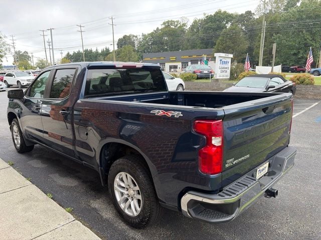 Pre-Owned 2022 Chevrolet Silverado 1500 LTD LT - photo - 3