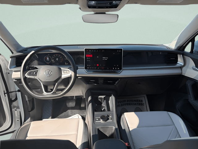 Pre-Owned 2025 Volkswagen Tiguan 2.0T SE - photo - 8
