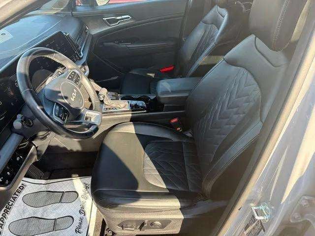 Pre-Owned 2023 Kia Sportage X-Line - photo - 4