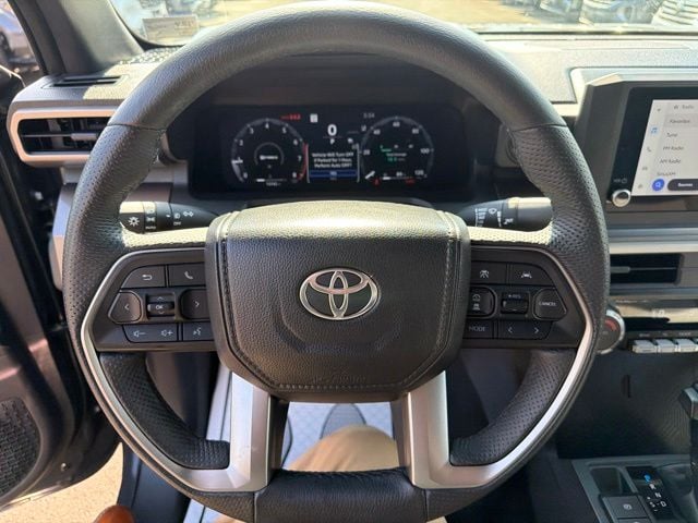 Pre-Owned 2026 Toyota Tacoma TRD Off-Road - photo - 9