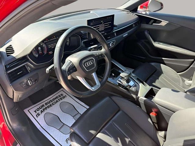 Pre-Owned 2024 Audi A4 45 S line Premium Plus - photo - 18