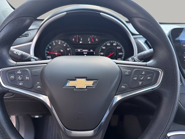 Pre-Owned 2024 Chevrolet Malibu LT - photo - 9