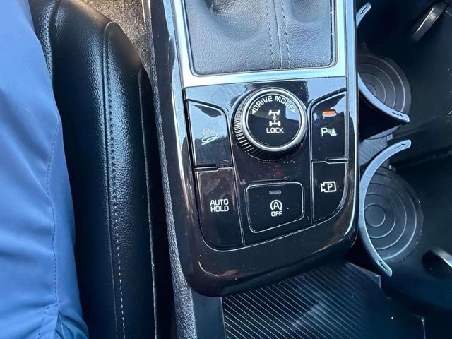 Pre-Owned 2023 Kia Sportage X-Line - photo - 21