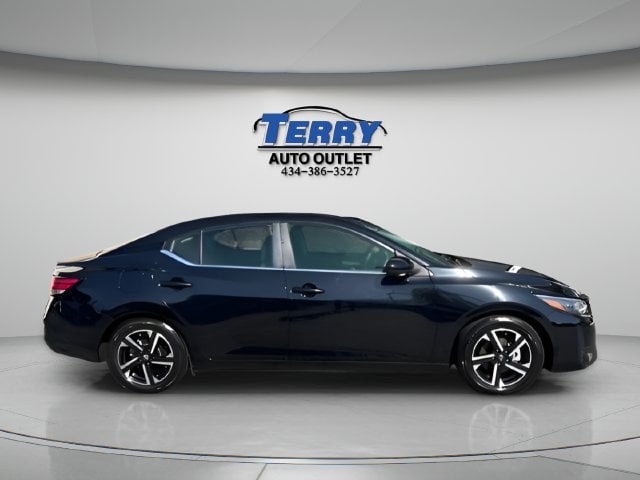 Pre-Owned 2024 Nissan Sentra SV - photo - 0