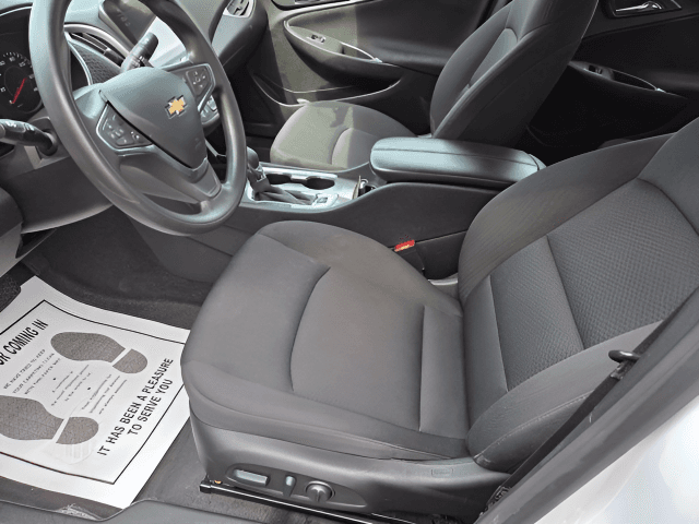 Pre-Owned 2024 Chevrolet Malibu LT - photo - 6