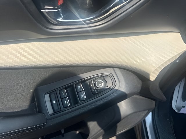 Pre-Owned 2022 Subaru Ascent Premium - photo - 5