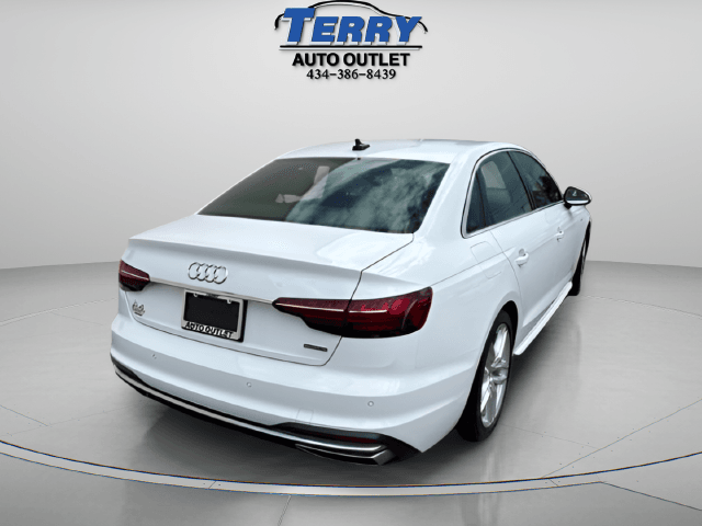 Pre-Owned 2024 Audi A4 45 S line Premium Plus - photo - 5