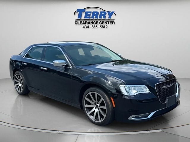 Pre-Owned 2019 Chrysler 300 Limited - photo - 1