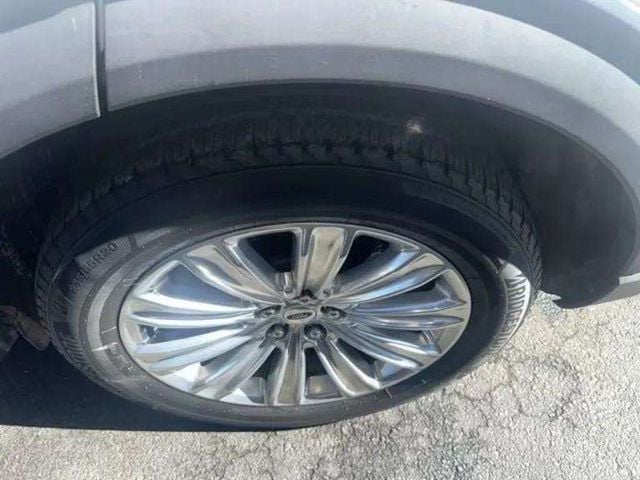 Pre-Owned 2020 Ford Explorer Limited - photo - 22
