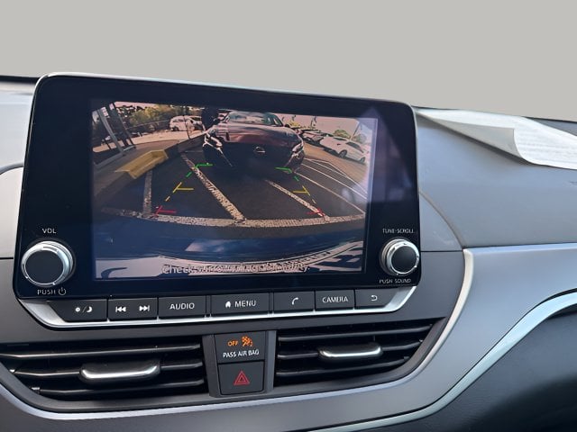 Pre-Owned 2023 Nissan Altima 2.5 SR - photo - 13