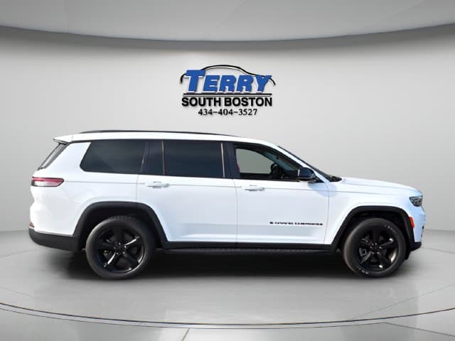 Pre-Owned 2022 Jeep Grand Cherokee L Limited - photo - 0