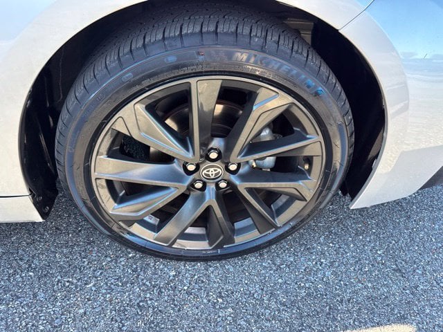 Pre-Owned 2024 Toyota Corolla SE - photo - 10