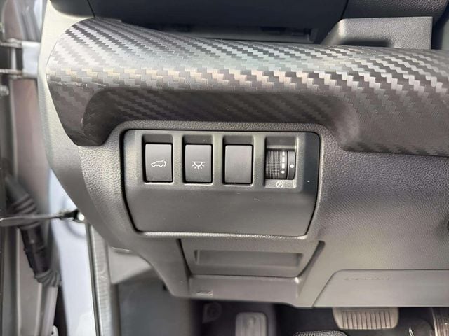 Pre-Owned 2025 Subaru Ascent Premium - photo - 9