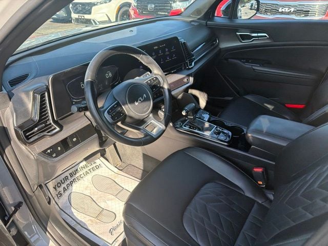 Pre-Owned 2023 Kia Sportage X-Line - photo - 3