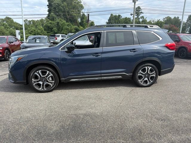 Pre-Owned 2024 Subaru Ascent Limited - photo - 2