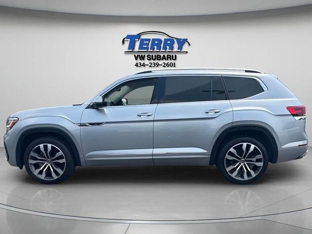 Pre-Owned 2023 Volkswagen Atlas 3.6L V6 SEL Premium R-Line - photo - 2