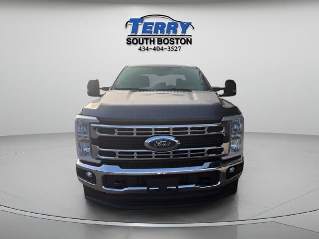 Pre-Owned 2025 Ford F-250SD XLT - photo - 1