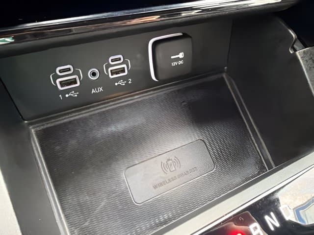Pre-Owned 2023 Jeep Grand Cherokee Altitude X - photo - 12