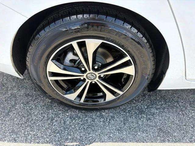 Pre-Owned 2021 Nissan Sentra SV - photo - 12