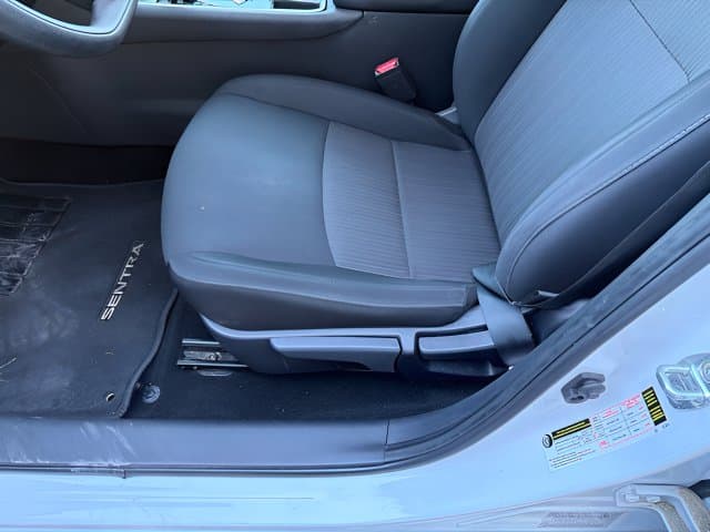 Pre-Owned 2024 Nissan Sentra SV - photo - 6
