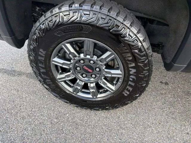 Pre-Owned 2026 GMC Sierra 1500 AT4X - photo - 41