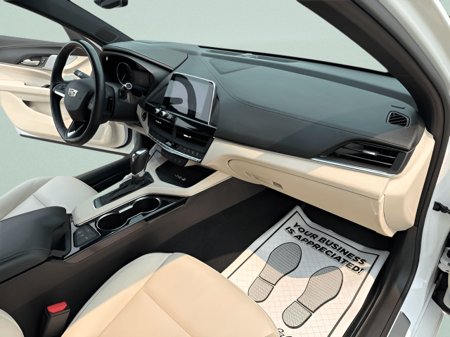 Pre-Owned 2024 Cadillac CT4 Luxury - photo - 29
