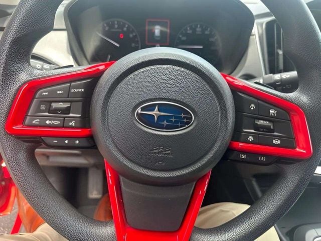 Pre-Owned 2024 Subaru Crosstrek Premium - photo - 9