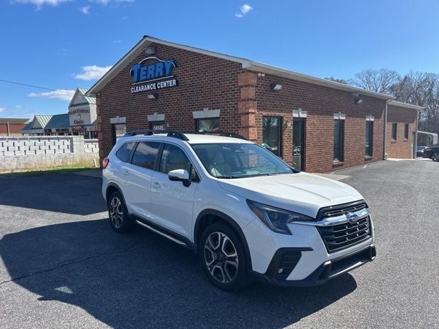 Pre-Owned 2023 Subaru Ascent Limited - photo - 0