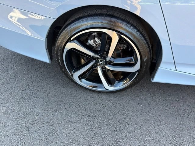 Pre-Owned 2022 Honda Accord Hybrid Sport - photo - 23