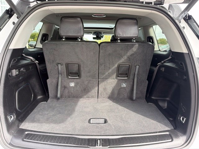 Pre-Owned 2023 Jeep Grand Cherokee L Limited - photo - 24