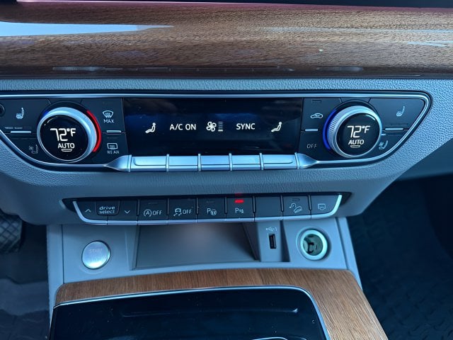 Pre-Owned 2022 Audi Q5 45 S line Prestige - photo - 16