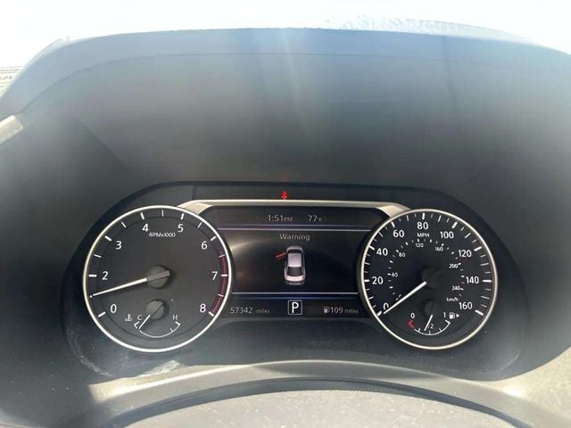 Pre-Owned 2024 Nissan Sentra SV - photo - 14