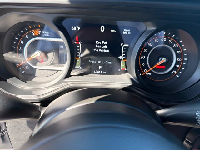 Pre-Owned 2025 Jeep Wrangler Rubicon - photo - 13