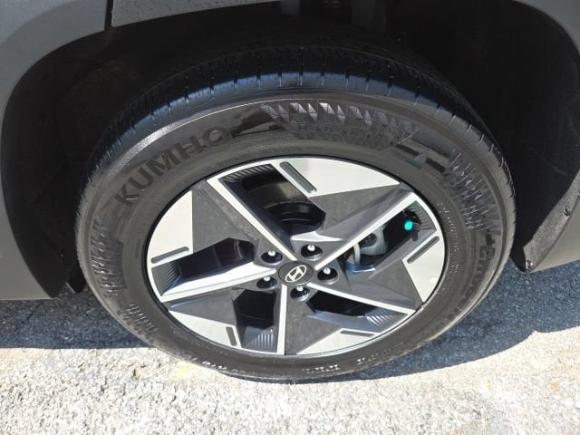Pre-Owned 2025 Hyundai Tucson SEL - photo - 19
