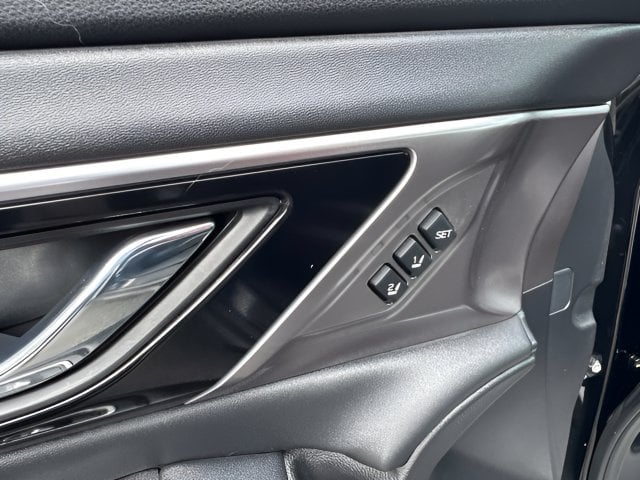 Pre-Owned 2025 Subaru Outback Limited - photo - 7