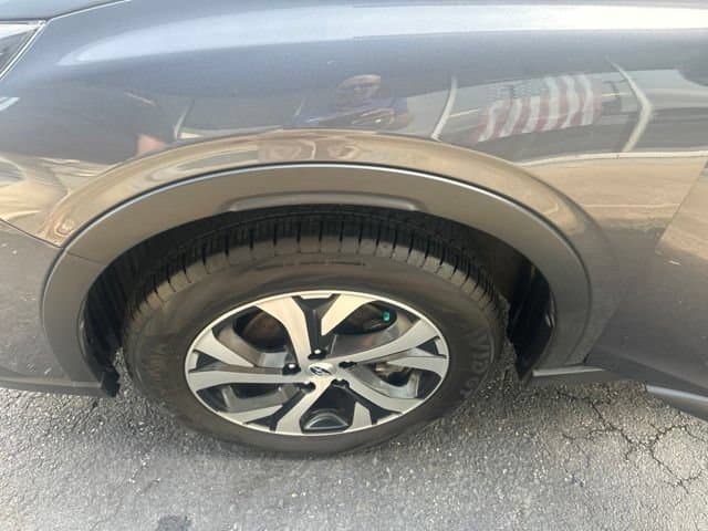 Pre-Owned 2022 Subaru Outback Limited - photo - 19