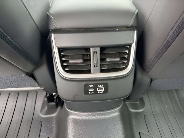 Pre-Owned 2024 Subaru Legacy Premium - photo - 21