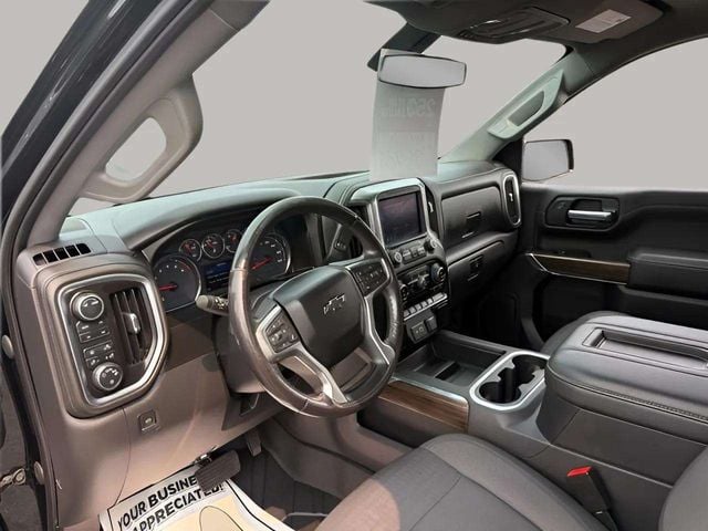 Pre-Owned 2021 Chevrolet Silverado 1500 RST - photo - 2