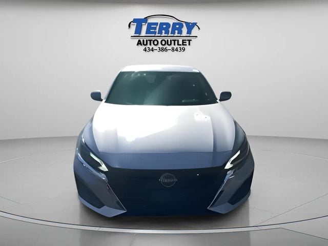 Pre-Owned 2023 Nissan Altima 2.5 SV - photo - 1