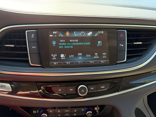 Pre-Owned 2018 Buick Enclave Essence - photo - 12