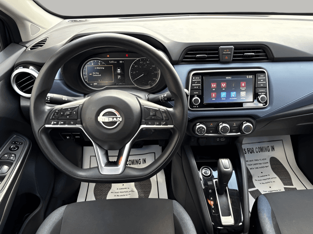 Pre-Owned 2023 Nissan Versa 1.6 SV - photo - 4