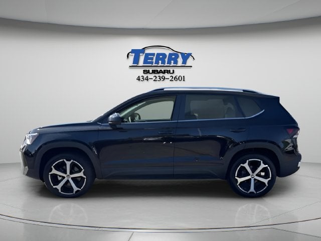 Pre-Owned 2026 Volkswagen Taos 1.5T SEL - photo - 2