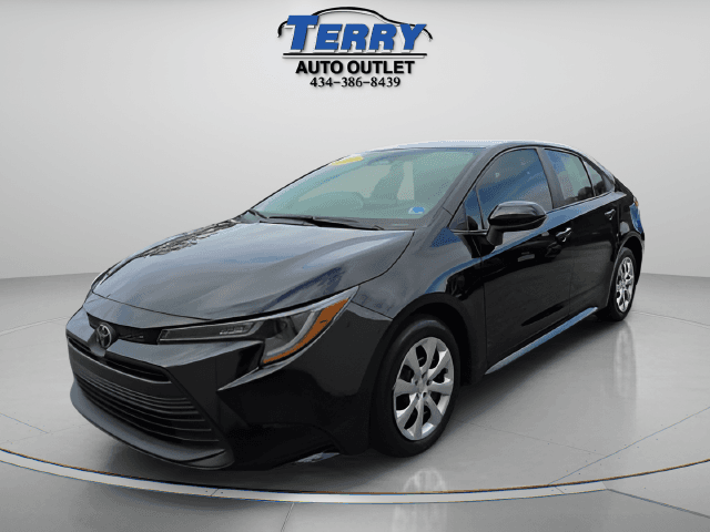 Pre-Owned 2025 Toyota Corolla LE - photo - 3
