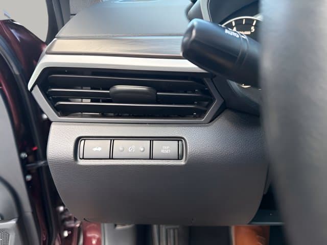 Pre-Owned 2024 Nissan Altima 2.5 SV - photo - 8