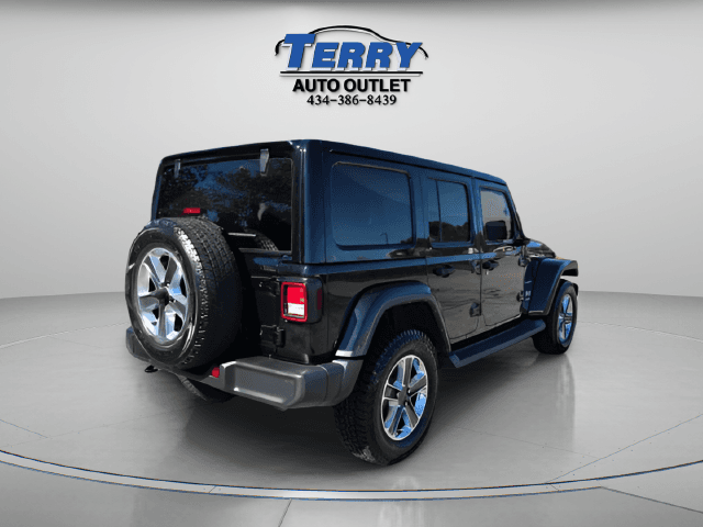 Pre-Owned 2022 Jeep Wrangler Unlimited Sahara - photo - 7