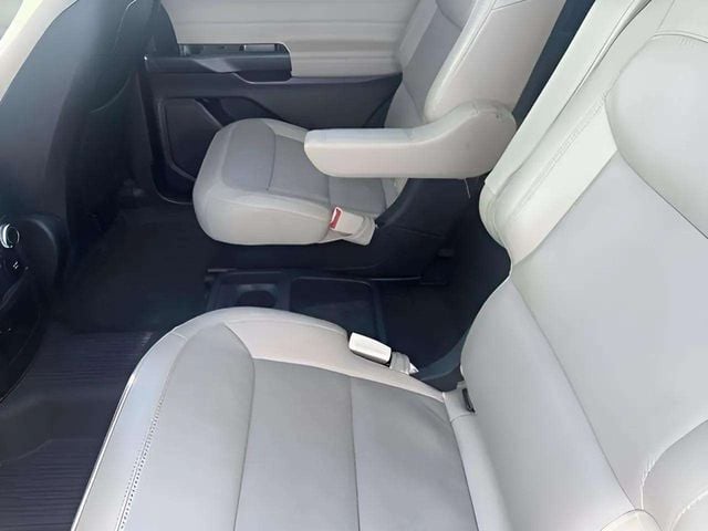 Pre-Owned 2020 Ford Explorer Limited - photo - 17