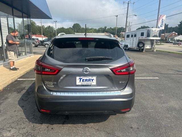 Pre-Owned 2020 Nissan Rogue Sport SV - photo - 3
