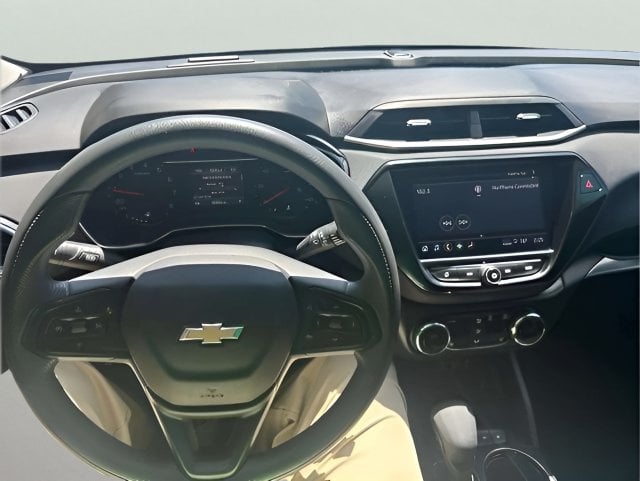 Pre-Owned 2023 Chevrolet TrailBlazer LT - photo - 9