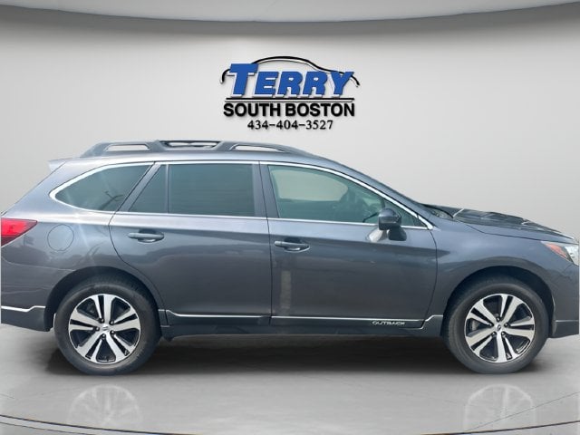 Pre-Owned 2019 Subaru Outback 2.5i - photo - 0