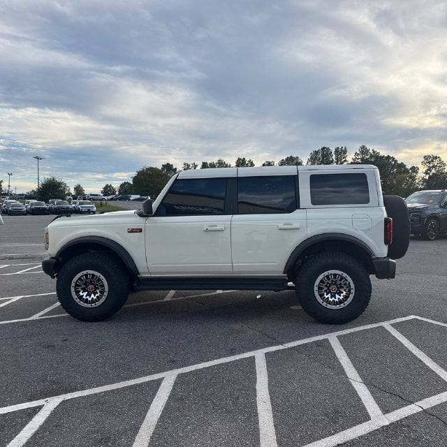 Pre-Owned 2026 Ford Bronco Outer Banks - photo - 1